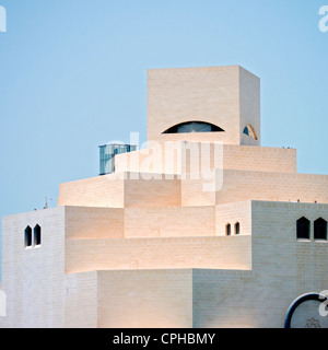 Il museo di arte islamica sulla Corniche a Doha in Qatar , architetto IM Pei Foto Stock