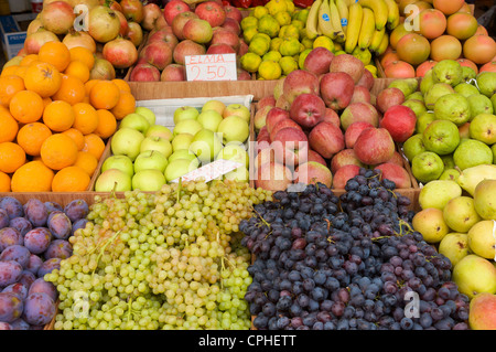 La Turchia, il Mare Egeo, turca del Mar Egeo, Europa, europea, di Fethiye, cibo, mangiare, alimento, mercato, mercati, il mercato in stallo, marke Foto Stock