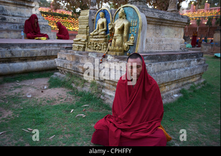 Tempio di Mahabodhi, casa del Banyan Tree sotto la quale il Signore ha ricevuto Budha illuminismo, Bodh Gaya, Bihar, in India Foto Stock