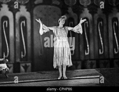 Fritzi Massary in "Eine Frau von formato', 1927 Foto Stock