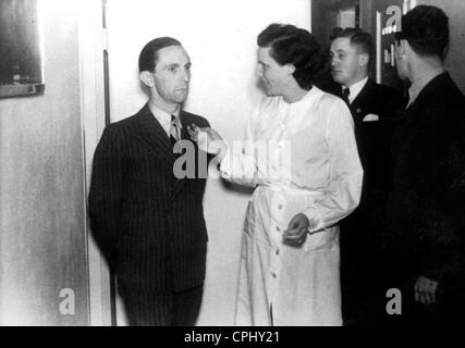 Il ministro del Reich Joseph Goebbels e Leni Riefenstahl, 1937 Foto Stock