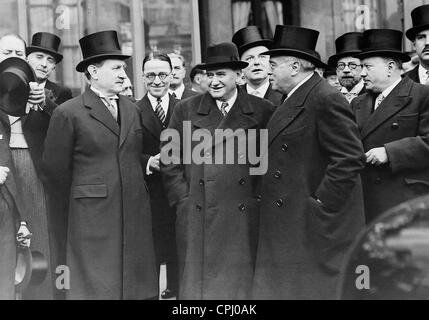 Camille Chautemps, Cesar Campinchi, Edouard Daladier, Albert Sarraut e Jules Julien, 1939 Foto Stock