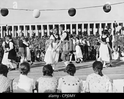 Festival folk durante il rally di Norimberga, 1936 Foto Stock