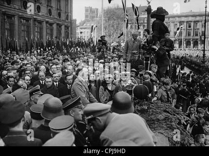 Adolf Hitler durante un discorso per i primi di maggio, 1934 Foto Stock