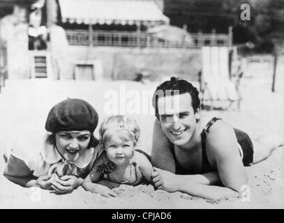 Harold Lloyd e la sua famiglia, 1928 Foto Stock