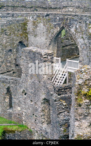 Gli interni del castello di Restormel vicino a Lostwithiel in Cornovaglia, England, Regno Unito Foto Stock