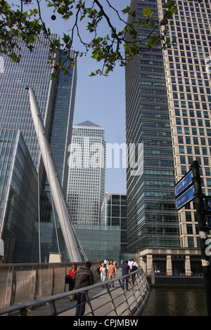 Canary Wharf è un quartiere principale degli affari si trova a Londra, Regno Unito. Foto Stock