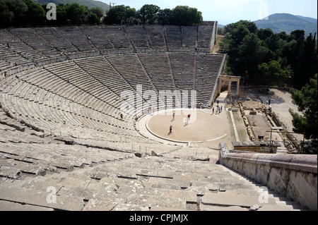 Peloponneso, Grecia, Epidauro teatro antico Foto Stock