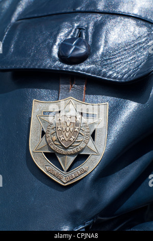 La polizia portoghese badge sulla giacca blu - forze di PSP Foto Stock