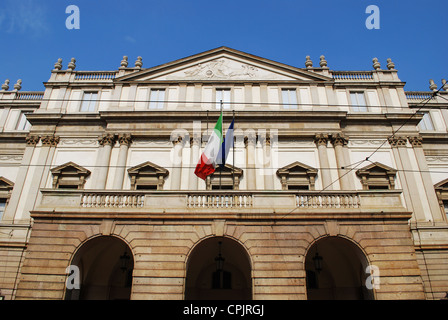 Mondo del famoso teatro La Scala di Milano, Lombardia, Italia Foto Stock