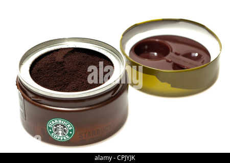 Starbucks via ready brew italiano microground arrosto caffè istantaneo 24 contenitore a bicchiere Foto Stock