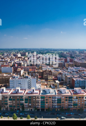 Una vista di Architettura a Valencia in Spagna, per lo più appartamenti e residence. Foto Stock