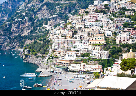 Vista panoramica di Minori, meravigliosa città costiera Amalfitana - Italia Foto Stock