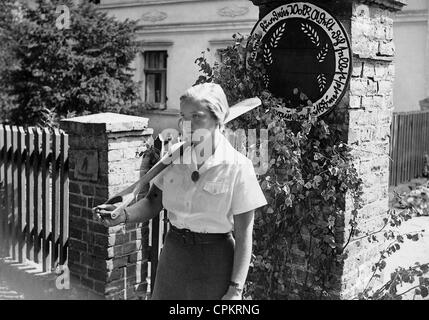 Un elemento femmina del Reich Servizio del lavoro [Reichsarbeitsdienst, RAD], 1938 Foto Stock