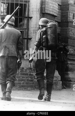 I soldati tedeschi durante i combattimenti a Rostov, 1942 Foto Stock