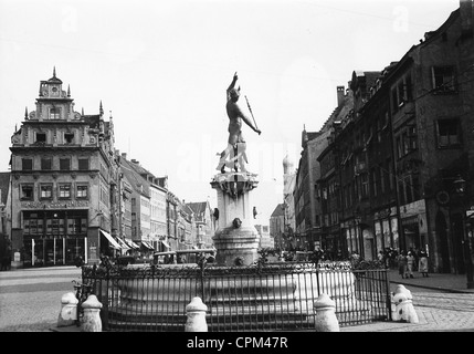 La Merkurbrunnen (Fontana di mercurio) ad Augsburg, 1937 Foto Stock