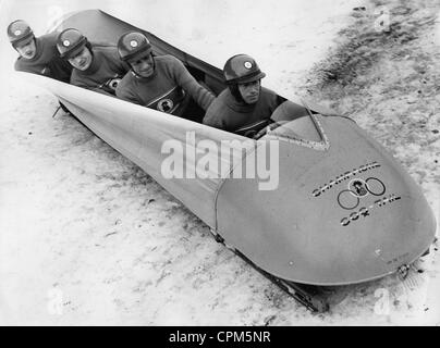 Il francese di bob 'Champagne Coq-Tail' ai giochi olimpici di Garmisch-Partenkirchen, 1936 Foto Stock