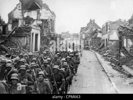 I soldati tedeschi durante la battaglia della Somme, 1916 Foto Stock