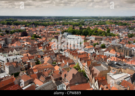 Vista aerea di tetti a capanna in Bruges, Belgio Foto Stock