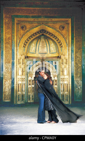 Veer-Zaara Year : 2004 India Director : Yash Chopra Shahrukh Khan, Preity Zinta Movie Poster (textless) Foto Stock