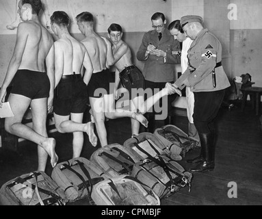 Preparazione per la Adolf Hitler marzo, 1938 Foto Stock