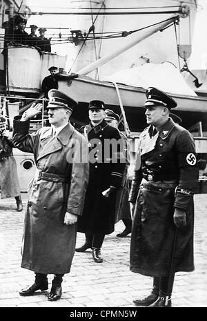 Adolf Hitler e il leader della Memel tedeschi Neumann Memel, 1939 Foto Stock