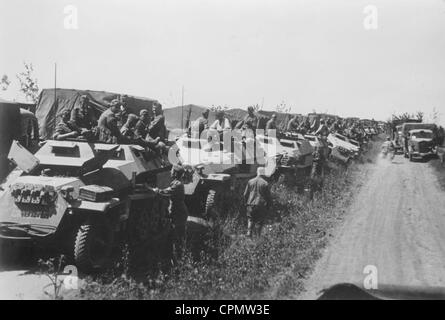 Il tedesco convoglio di blindati in Russia meridionale, 1942 Foto Stock