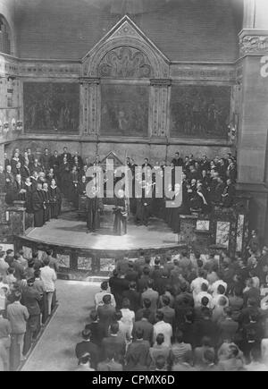 Il principe ereditario Gustavo Adolfo di Svezia riceve il dottorato a Princeton, 1926 Foto Stock