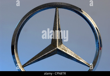 Trasporto / trasporto, auto, Mercedes, Mercedes Star sul cofano auto, Germania, circa 1960, diritti aggiuntivi-clearences-non disponibile Foto Stock