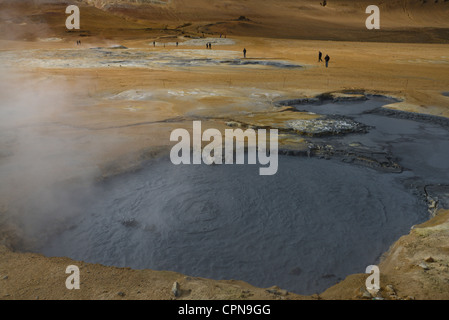 Geotermica, mudpot Namafjall, Islanda Foto Stock