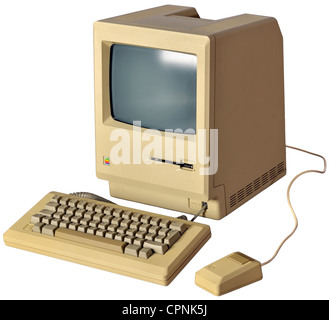 Informatica / elettronica,computer,Apple Macintosh Plus,personal computer,1 MB RAM,8 MHz,con monitor s/w integrato e unità floppy disk da 3.5 pollici,tastiera,mouse,prezzo originale 1986: 2.600 dollari,prodotto fino a ottobre 1990,modello di follow-up del leggendario Mac,USA,1986,design classics,design,storia del computer,80,80,80,80,80,taglio,taglio,taglio,taglio,tecnologie elettroniche,non-licker,MOUSE,applicazioni elettroniche,non-PC,applicazioni,applicazioni elettroniche,applicazioni,PC,applicazioni elettroniche,applicazioni elettroniche,applicazioni elettroniche,applicazioni elettroniche,applicazioni elettroniche,applicazioni elettroniche,applicazioni elettroniche,PC,applicazioni elettroniche,applicazioni elettroniche,applicazioni elettroniche,applicazioni elettroniche,applicazioni elettroniche,applicazioni elettroniche,PC,applicazioni elettroniche,PC,applicazioni elettroniche,applicazioni elettroniche,applicazioni elettroniche, Foto Stock