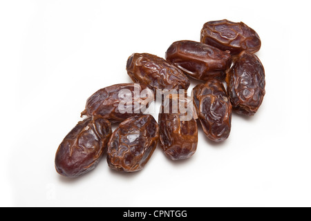 Essiccato medjool date isolato su un bianco di sfondo per studio. Foto Stock