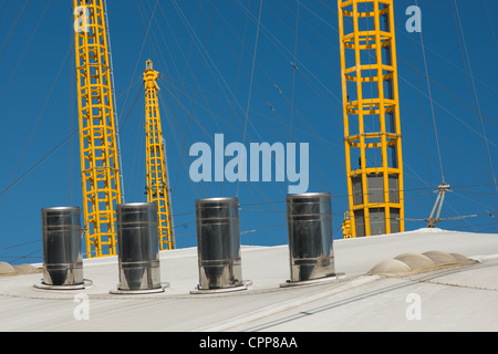 Abstract architettura di O2 Arena - formalmente Millennium Dome di Londra, Inghilterra. Foto Stock