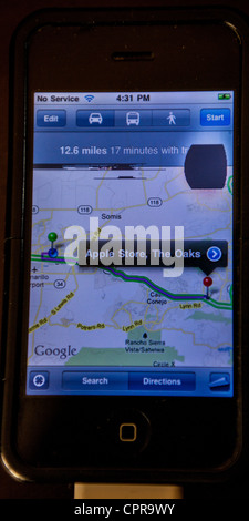 Un Apple iphone con acqua con una schermo danneggiato Foto Stock