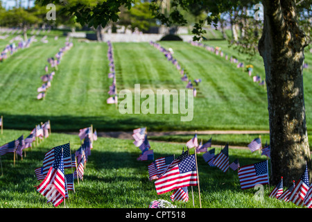 Il Memorial Day 2012 al Riverside National Cemetery in Riverside California per veterani militari e i loro coniugi Foto Stock