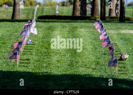 Il Memorial Day 2012 al Riverside National Cemetery in Riverside California per veterani militari e i loro coniugi Foto Stock