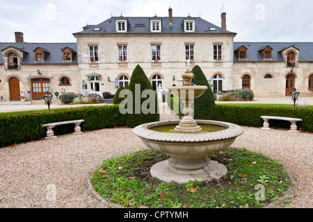 Chateau de Barive Hotel a Sainte Preuve in Picardie, Francia Foto Stock