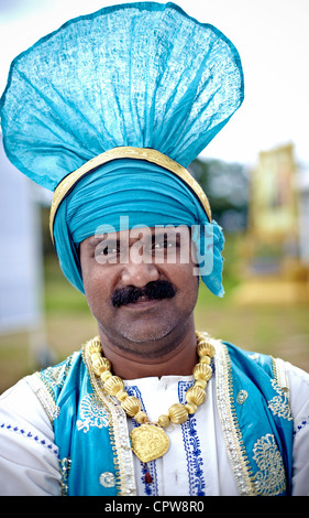 Punjabi Sikh indiani asiatici l'uomo. Sud-est asiatico Foto Stock