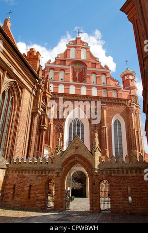 Sant'Anna e Bernardinu Chiesa di Vilnius, Lituania Foto Stock