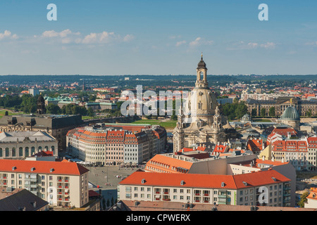 Vista dal municipio torre a Neumarkt luogo e la chiesa di Nostra Signora di Dresda, Sassonia, Germania, Europa Foto Stock