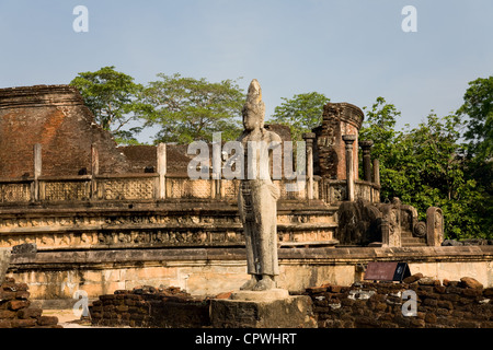 Antica Vatadage (stupa buddisti) in Pollonnaruwa, Sri Lanka Foto Stock