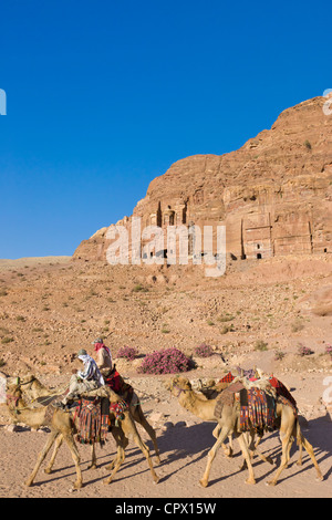L urna tomba (la Corte), Petra, Giordania (Patrimonio Mondiale dell'UNESCO) Foto Stock