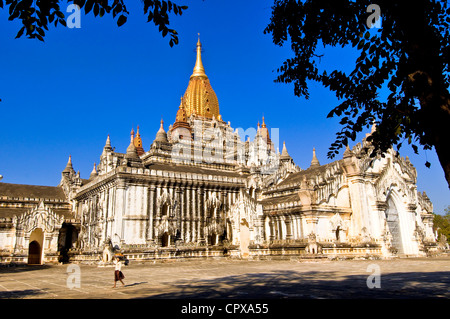 Myanmar Birmania Mandalay Division Bagan vecchio pagana Bagan Pagoda di Ananda Pahto Ananda dating inizio del XII secolo considerato come Foto Stock