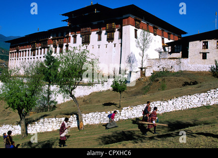 Il Bhutan Paro Distretto Rinpung Dzong (buddista fortezza e monastero) fondata nel 1646 uno del più importante monastero del paese Foto Stock