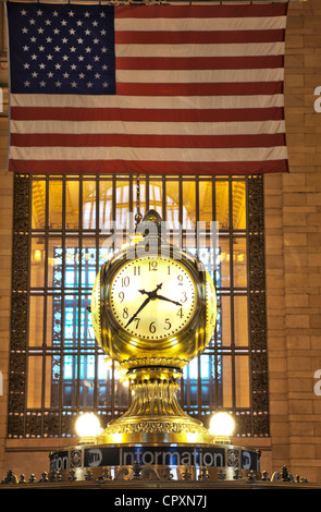 Il clock in Grand Central Terminal New York City Foto Stock