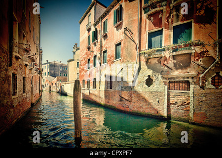 Tipiche case in stile veneziano, Cannaregio, Venezia, Italia Foto Stock