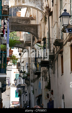 L'Italia, Campania, Costiera Amalfitana, classificato come patrimonio mondiale dall' UNESCO, Amalfi, Via Pietro Capuano Foto Stock