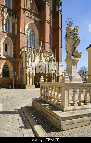 Ingresso principale della Cattedrale di San Giovanni, Wroclaw (Breslavia), Polonia. Foto Stock