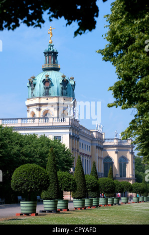 Germania, Berlino, il Palazzo di Charlottenburg e il suo parco (Schlossgarten), ricostruita dopo la Seconda Guerra Mondiale Foto Stock