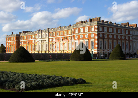 Hampton Court Palace Surrey in Inghilterra REGNO UNITO Foto Stock
